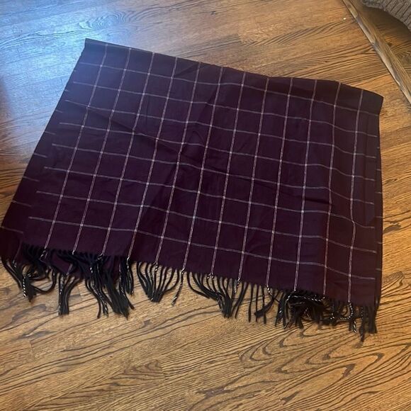 Michael Stars Women's Burgundy Plaid Cape OSFM - Picture 5 of 5